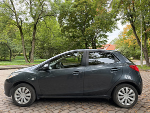 MAZDA 2 1.4B 55KW 2008 (3 фото из 8)