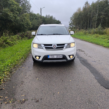 Fiat Freemont 2012,2.0 дизель 125кв
