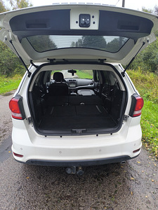 Fiat Freemont 2012,2.0 дизель 125кв (2 фото из 15)