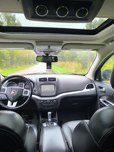 Fiat Freemont 2012,2.0 дизель 125кв (7 фото из 15)