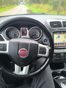 Fiat Freemont 2012,2.0 дизель 125кв (10 фото из 15)