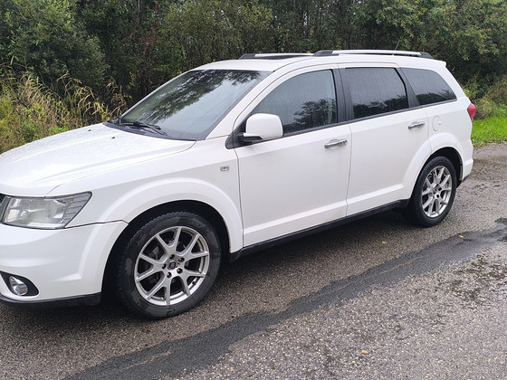 Fiat Freemont 2012,2.0 дизель 125кв
