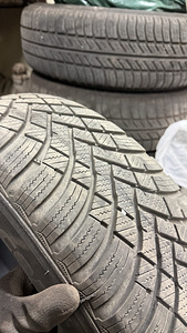 HANKOOK WINTER I*CEPT RS3 205/60R16 lamellrehvid (3 foto / 6)