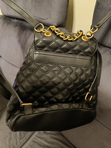 Рюкзак Guess (4 фото из 7)