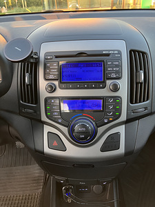 Hyundai i30 (12 фото из 15)