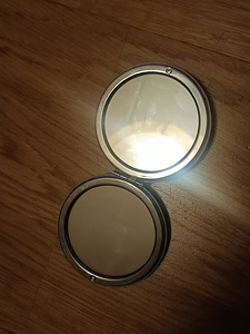 Ilus väike peegel. (1 foto / 3)