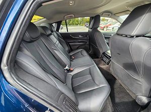 Аренда авто Toyota Mirai 2022 Premium для Bolt Uber Forus Такси (9 фото из 10)