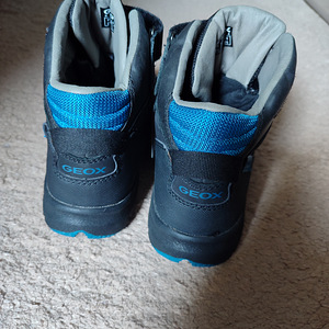 Uued Geox Flexyper ABX veekindlad poolsaapad, suurus 35 (10 foto / 10)