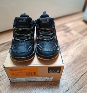 Jack Wolfskin laste tossud, suurus 29 (2 foto / 4)