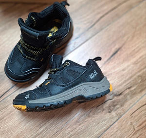 Jack Wolfskin laste tossud, suurus 29 (3 foto / 4)