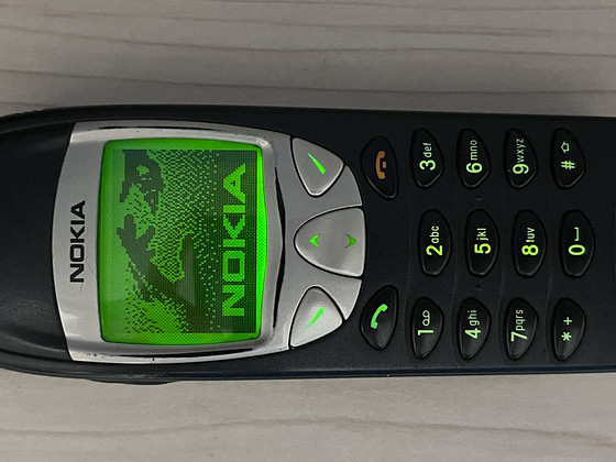 NOKIA 6210