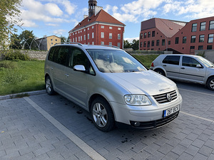 Vw touran (2 foto / 6)