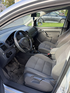 Vw touran (4 foto / 6)