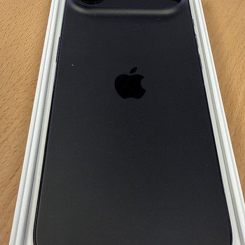 Apple iPhone Air 256Gb Black как новый