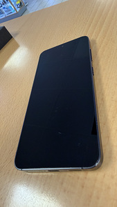 Samsung Galaxy S24 8/128Gb Black heas korras (2 foto / 2)