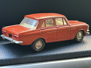 Модель автомобиля Moskvitch (2 фото из 3)