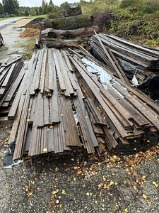 Siberi lehise laudade jäägid (1 foto / 6)