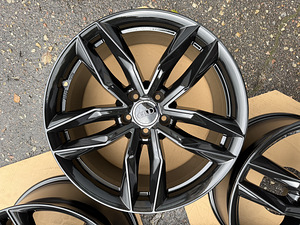 19" Audi veljed 5x112 (et25, nagu uued) (7 foto / 8)