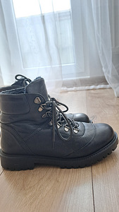 Nahast mywear firma poolsaapad, nr 39. Unisex. (4 foto / 4)
