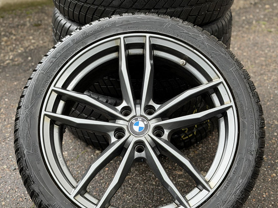 19" BMW veljed 5x112 + 245/40/19 m+s dot2025 (7-8mm)