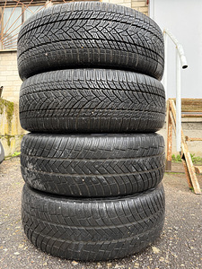 20" Skoda originaalveljed 5x112 + 235/45/20 m+s (2 foto / 9)