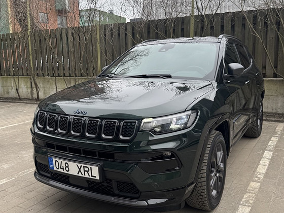 2021 Jeep Compass 80th Anniversary Edition