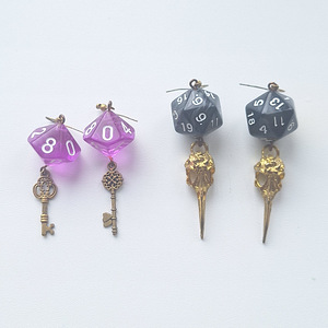 Custom earrings (1 foto / 4)
