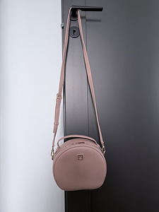 FURLA crossbody kott (6 foto / 6)