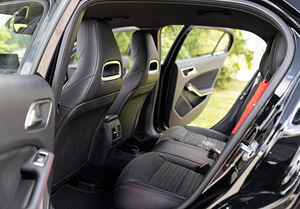 2019 Mercedes-Benz gla 180 facelift 1.6 90kw (3 foto / 5)