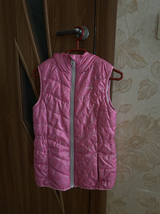 Laste vest 122 (1 foto / 2)