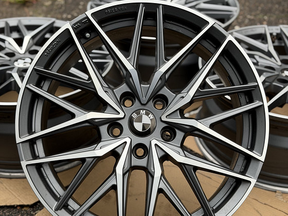 18" BMW veljed 5x112 + andurid (tootja MSW by OZ)
