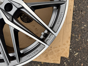 18" BMW veljed 5x112 + andurid (tootja MSW by OZ) (3 foto / 9)