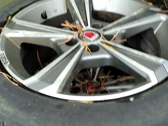 R16 talverehvid koos velgedega