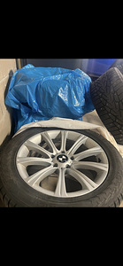 BMW Диски/шины (1 фото из 6)