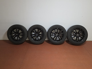 18" CMS veljed + Hankook talverehvid 235/60 R18 Audi Q5 (4 foto / 6)
