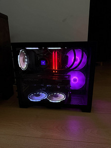 Мощный ПК // RTX 5070TI 16GB // 64GB RAM 3600mhz (2 фото из 3)