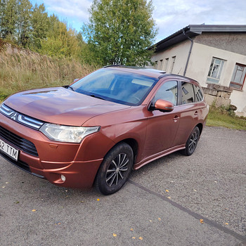 Mitsubishi outander