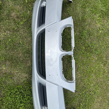 BMW E90 originaalne esistange 2005–2008 Titansilber (