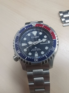 Kell CITIZEN Automatic Promaster Diver 200m GN-4-S (1 foto / 9)