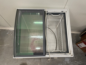 Морозильник Caravell 149L (3 фото из 7)