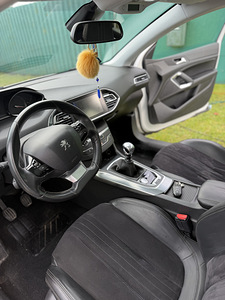 Peugeot 308 THP 115 кВт (4 фото из 12)