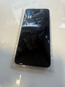 MOTO E15 64GB (2 foto / 4)