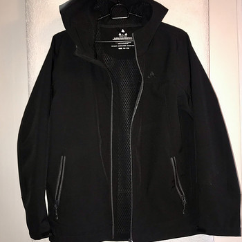 Nagu uus poiste softshell jope 176