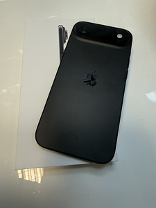 iPhone Air 1tb (1 foto / 4)