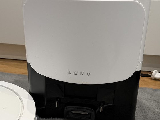AENO RC4S — uus robottolmuimeja baasjaamaga