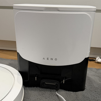 AENO RC4S — uus robottolmuimeja baasjaamaga