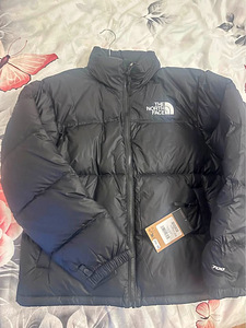 UUS ORIGINAAL THE NORTH FACE NUPTSE JACKET (1 foto / 4)