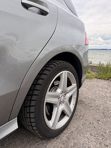 Müüa Mercedes ML 350 (11 foto / 14)