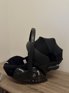 Автолюлька Cybex Cloud G i-Size (2 фото из 4)