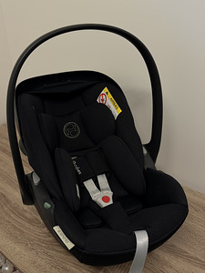 Автолюлька Cybex Cloud G i-Size (4 фото из 4)